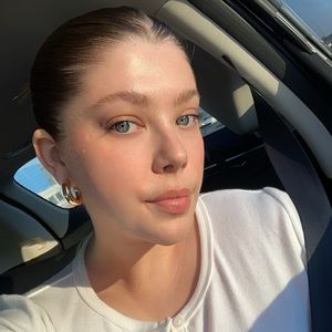 Meet your Posher, Natalie